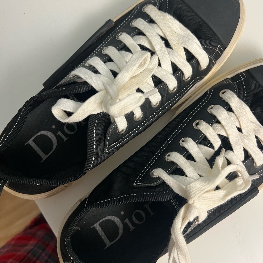 Dior Black and White Women's Sneakers - Picture 4 of 8